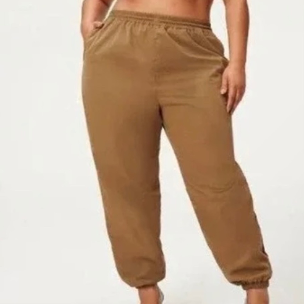 NWT GOOD AMERICAN SEPIA JOGGERS